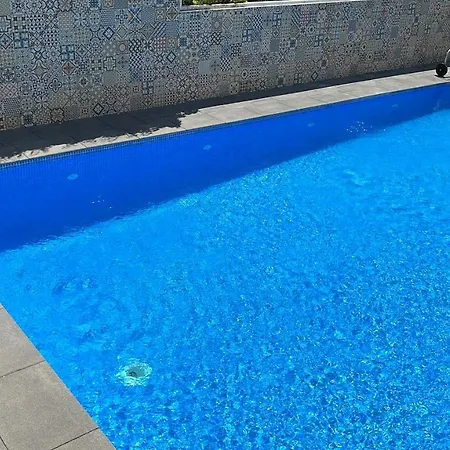 Citrus Tree House, Private Pool And Garden. بيت للعطل Angeja