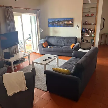 بيت للعطل Citrus Tree House, Private Pool And Garden.