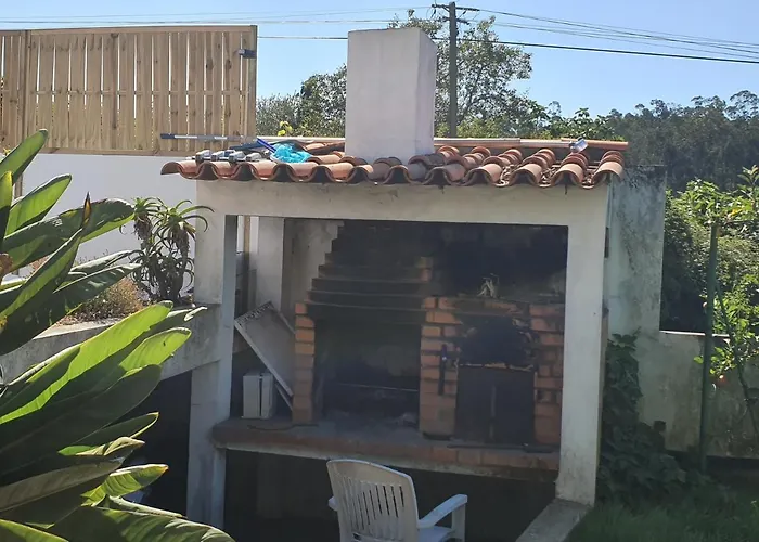 Citrus Tree House, Private Pool And Garden. Feriehus *