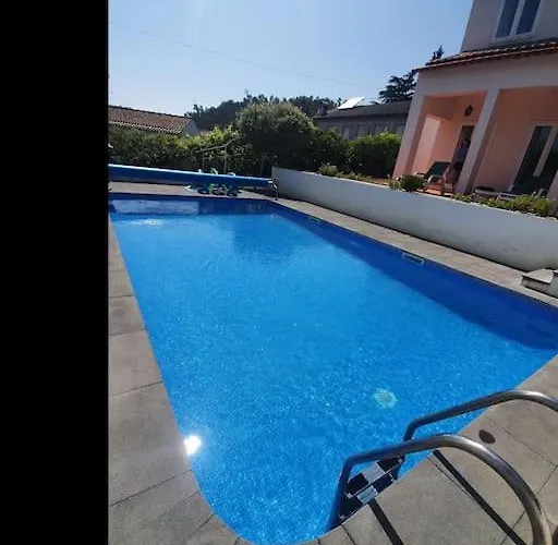 Citrus Tree House, Private Pool And Garden. Feriehus