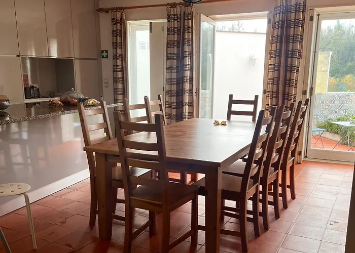 Citrus Tree House, Private Pool And Garden.